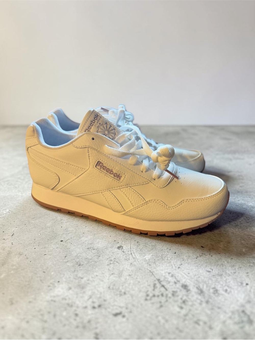 Reebok Classic White Leather Sneakers ✨ Rose Gold + Gum Sole 9.5 W
